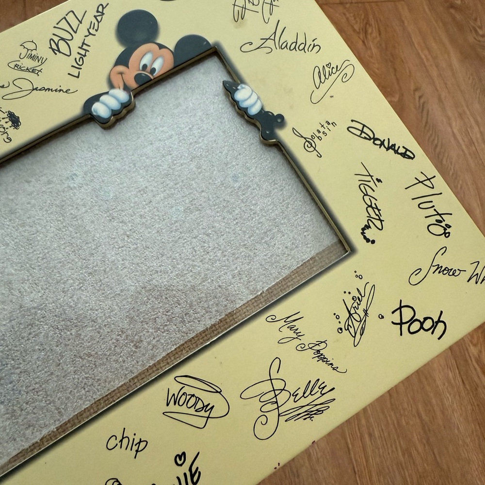 Disney Cream Character Signature Photo Frame - Picture 3 of 7
